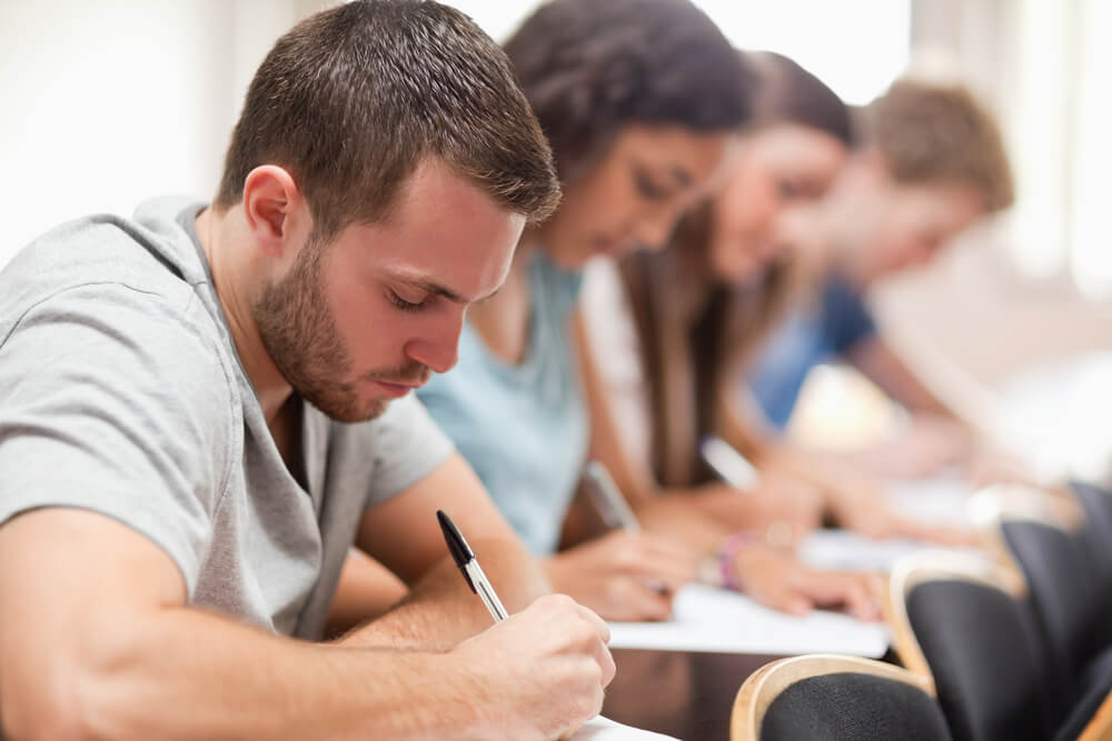 Escola forte: o que os pais precisam saber antes da matrícula